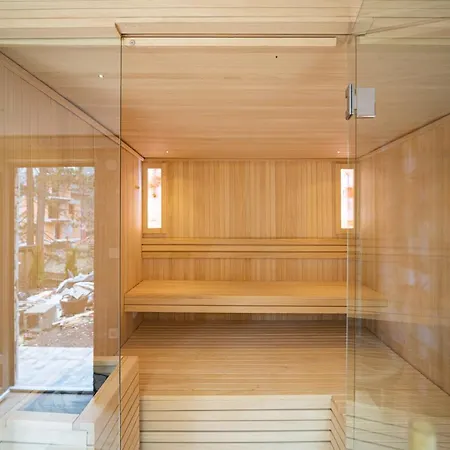 Brvnara Ljubomir, Planina Tara, 샬레 *